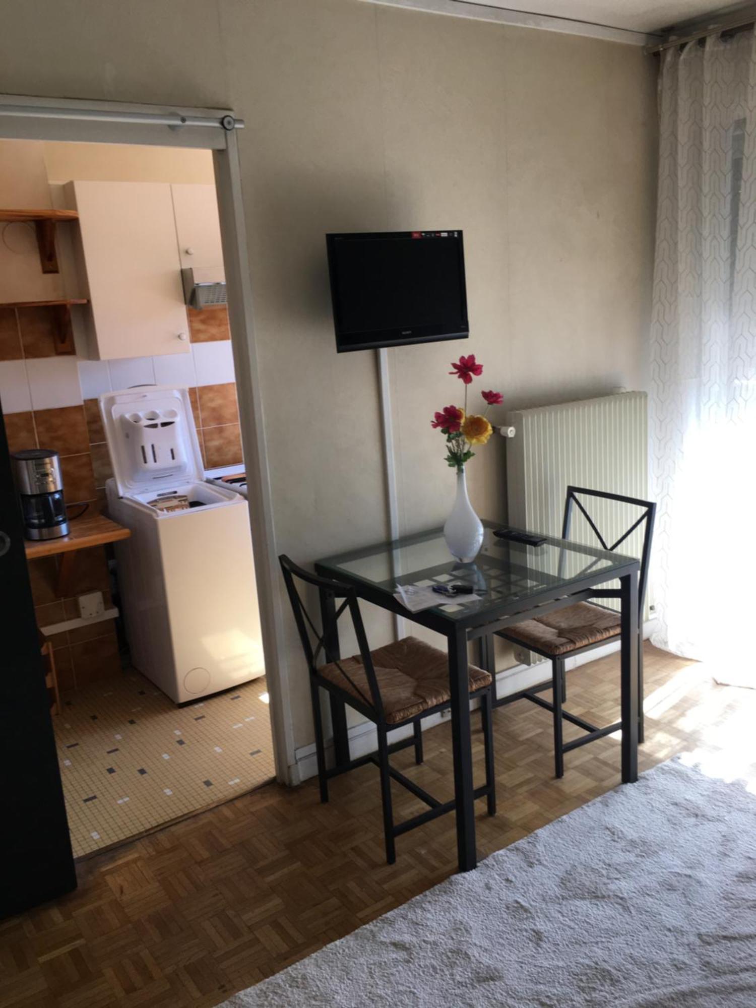 Studio Meuble Apartment Charenton-le-Pont Exterior foto